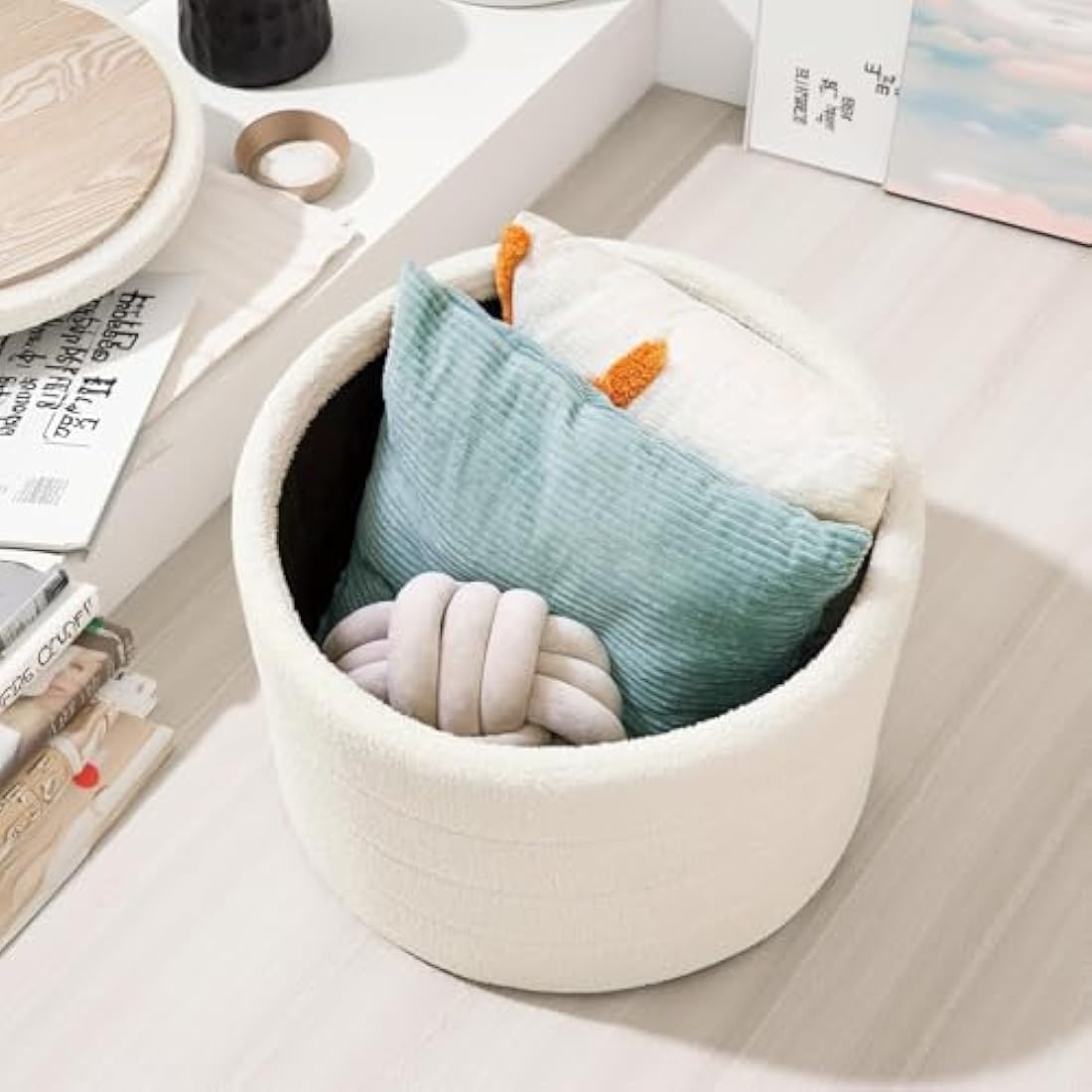 Bonlife Large Round Ottoman with Storage,Folding Boucle Stool,Ottoman Coffee Table,Chest Toy Box,Footstool for Living Room,Bedroom,White,56x56x40cm