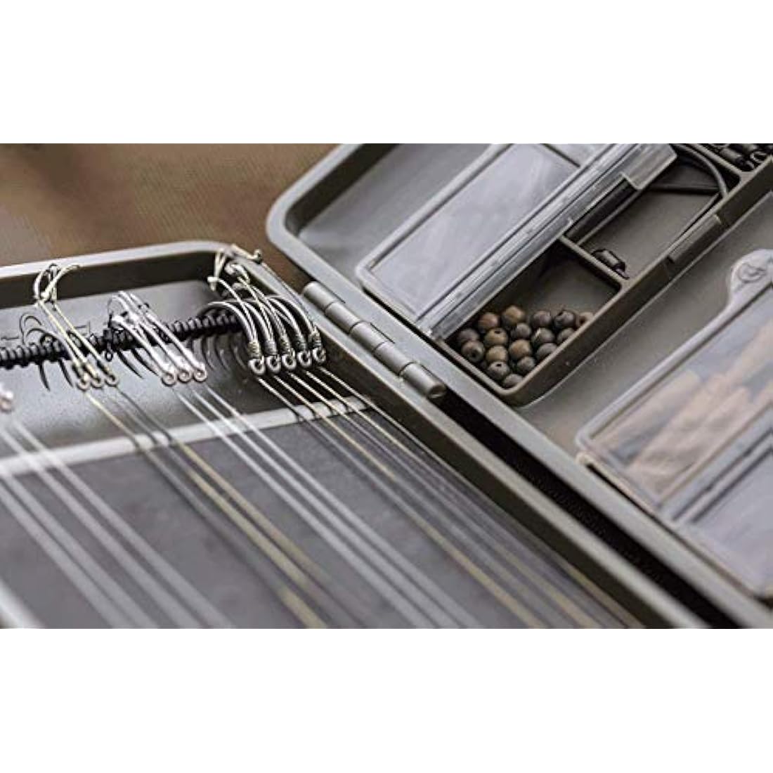 Korda Rig Safe Combi, Compact Storage Solution, Aluminium, Holds Up to 20 Rigs, 12 Compartments, Magnetic Fasteners, Foam Board, Supplied with Pins, Durable Design for Anglers, Lightweight Portable