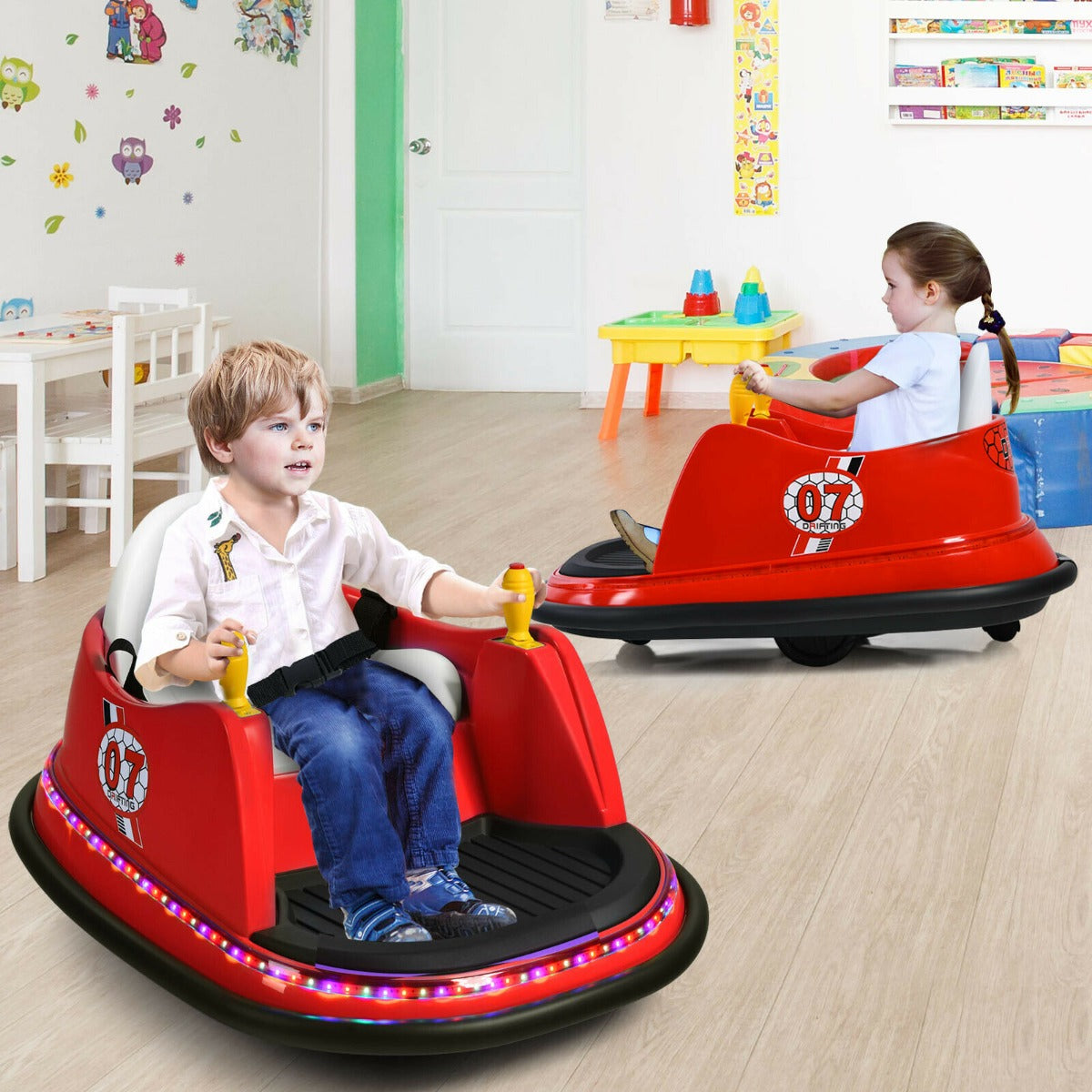 Kids Ride-On Bumper Car with Colorful Flashing Lights and Music-Green