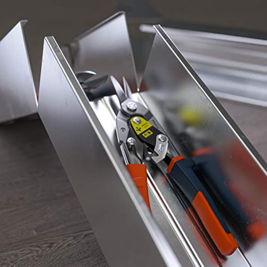 Presch Tin Snips Straight Cut - Heavy Duty Aviation Snips - Drywall Construction Tool for CW and UW Mouldings, Metal Cutting, etc. - Tin Cutter with Lever Transmission