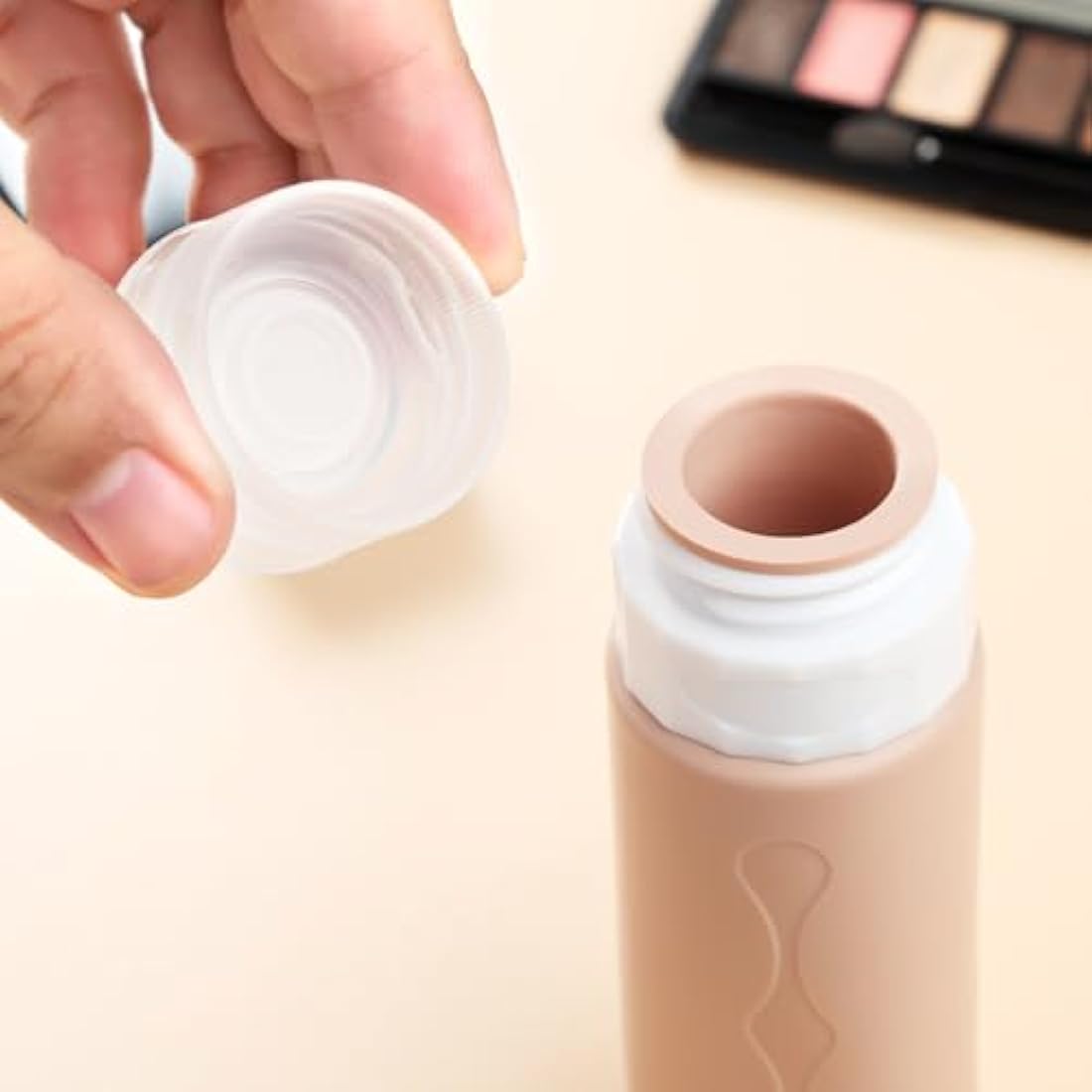Gemice Portable Travel Bottle, 4 Pack Silicone Travel Containers Set LeakProof Refillable Squeezable for Lotion Liquid Shampoos, Soap and Toiletries (90ml)