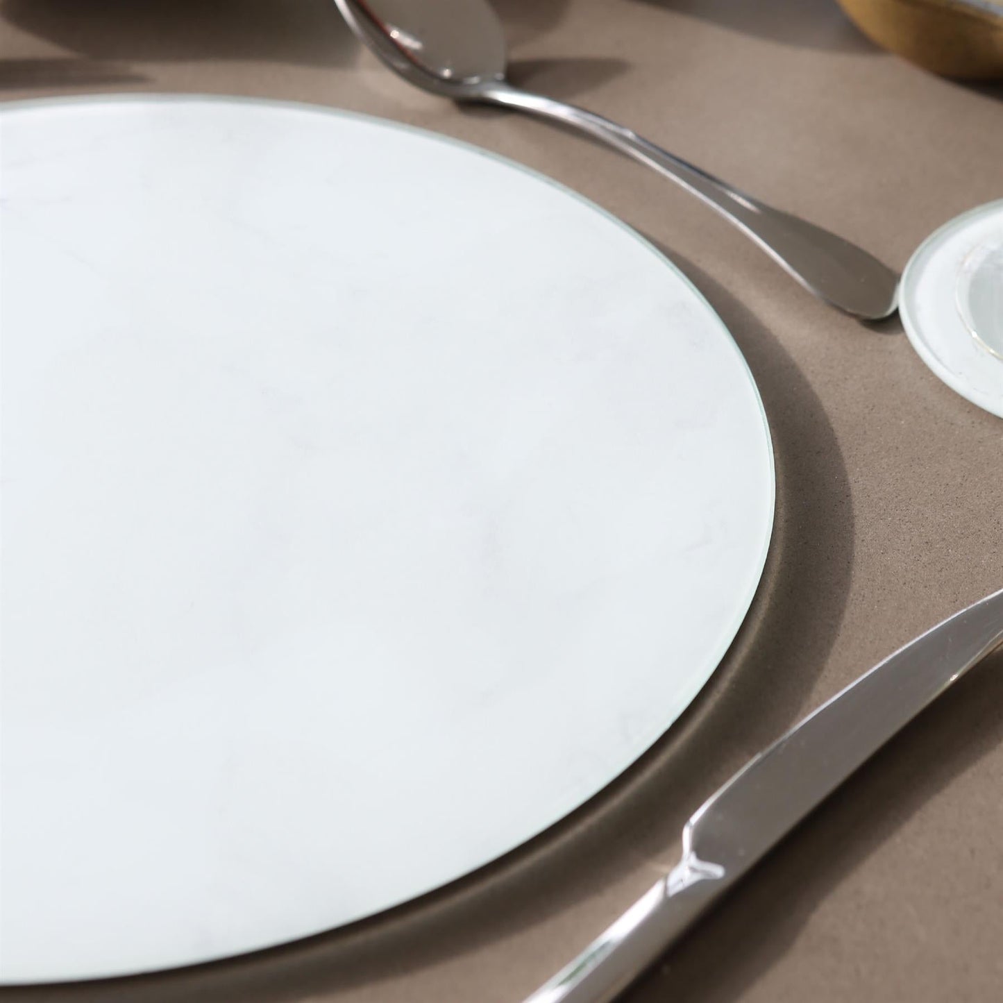 30cm Round Glass Placemats - Pack of Six