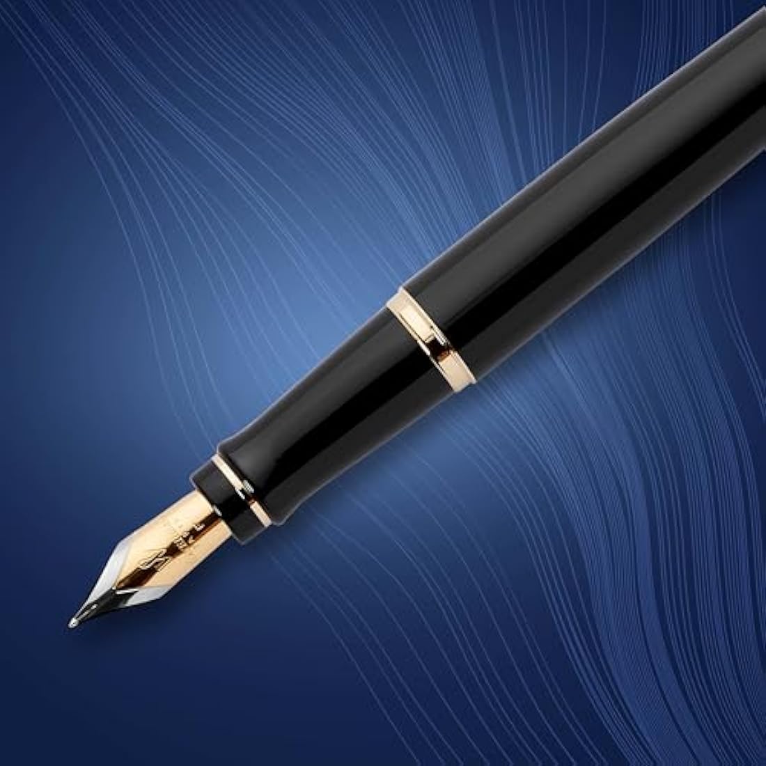 Waterman Expert Fountain Pen | Gloss Black with 23k Gold Trim | Medium Nib | Gift Box