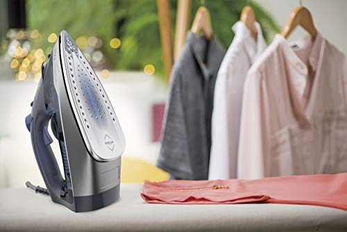 Tefal Express Steam, Steam Iron, 190 g/min Steam Boost, 45 g/min Continuous Steam, 270 ml Water Tank, 2600W Power, Non-Stick Durilium Airglide
