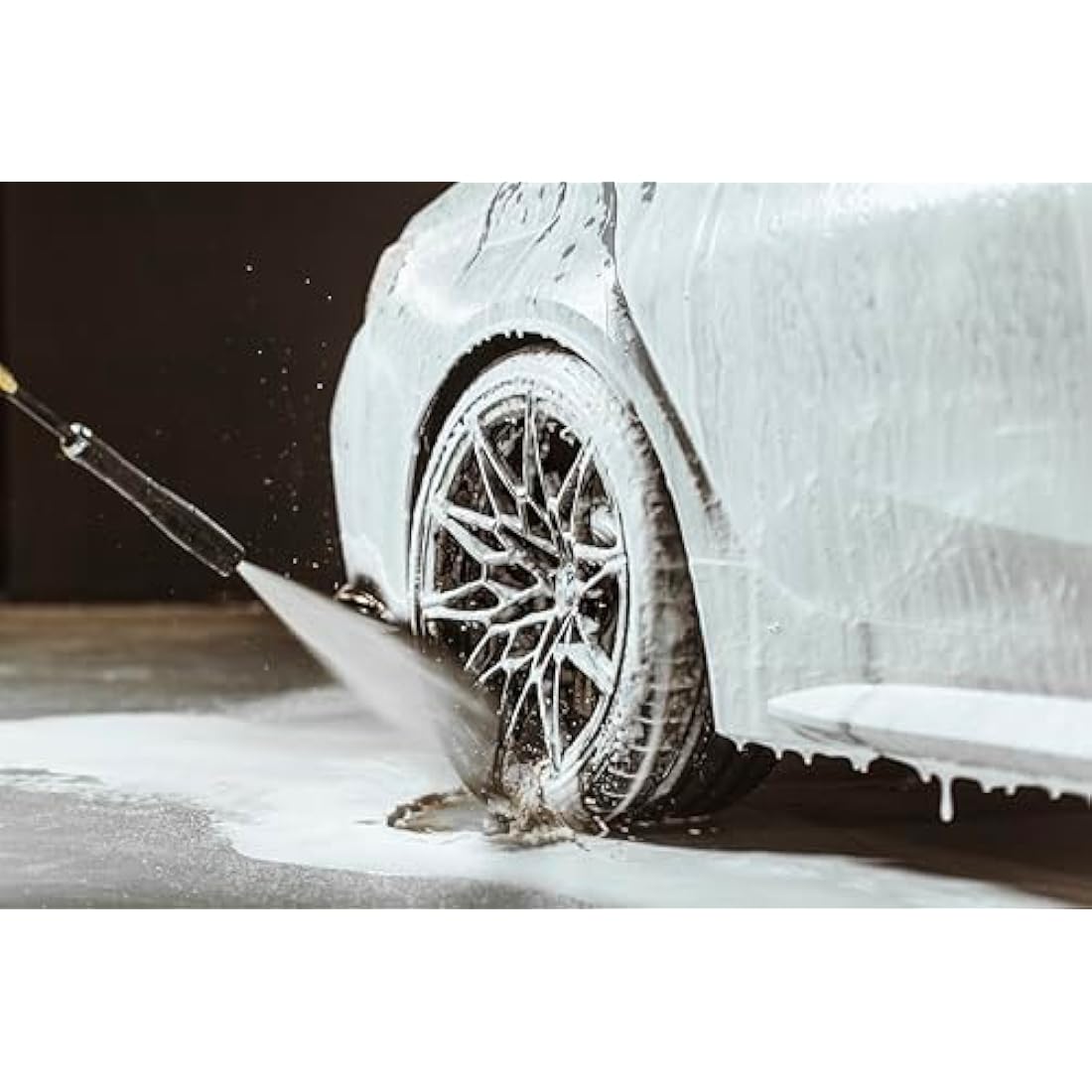 Autoglym Polar Blast, 2.5L Concentrate Extra Thick Snow Foam (15L when diluted) Softens dirt in advance of wash, pH Neutral Car Shampoo Suitable For All Paint Types, White
