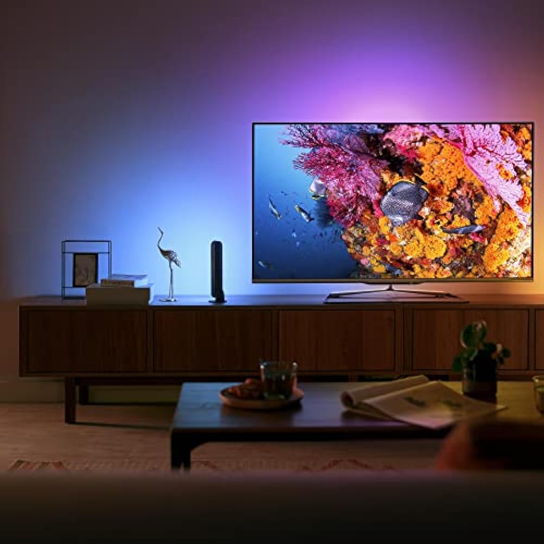 Philips Hue Play White and Colour Ambiance Smart Light Bar Single Pack Base Unit, Entertainment Lighting for TV and Gaming (Works with Alexa, Google Assistant and Apple HomeKit), Black