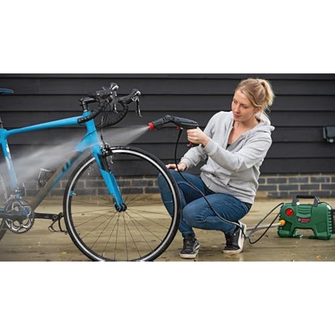 Bosch 360° Pistol (Compatible with Bosch Pressure Washers: EasyAquatak 110/120, UniversalAquatak 125/130/135, AQT 33-10, AQT 33-11, AQT 35-12, AQT 37-13, AQT 40-13, AQT 42-13)