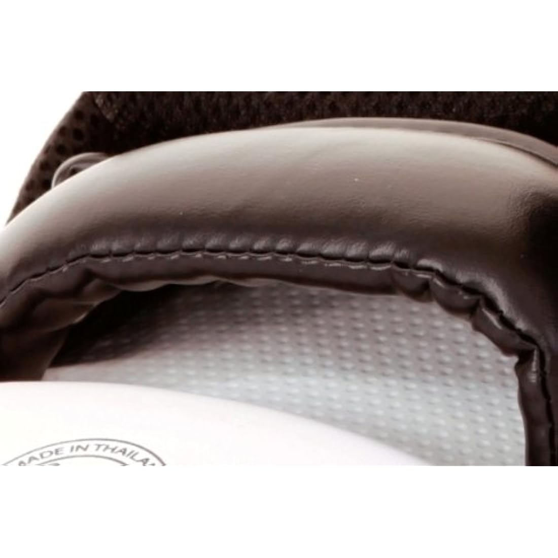 Venum Cellular 2.0 Punch Mitts