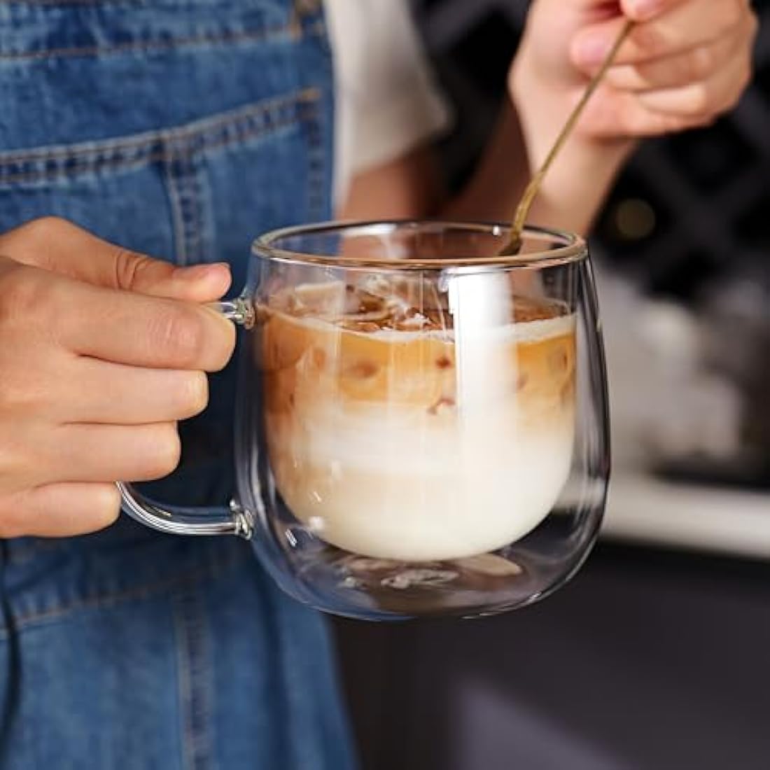 CNGLASS 480ml/16oz Double Walled Glass Coffee Mugs Set of 4,Large Clear Coffee Cups with Handle,Glass Cappuccino Mugs for Latte,Milk,Tea