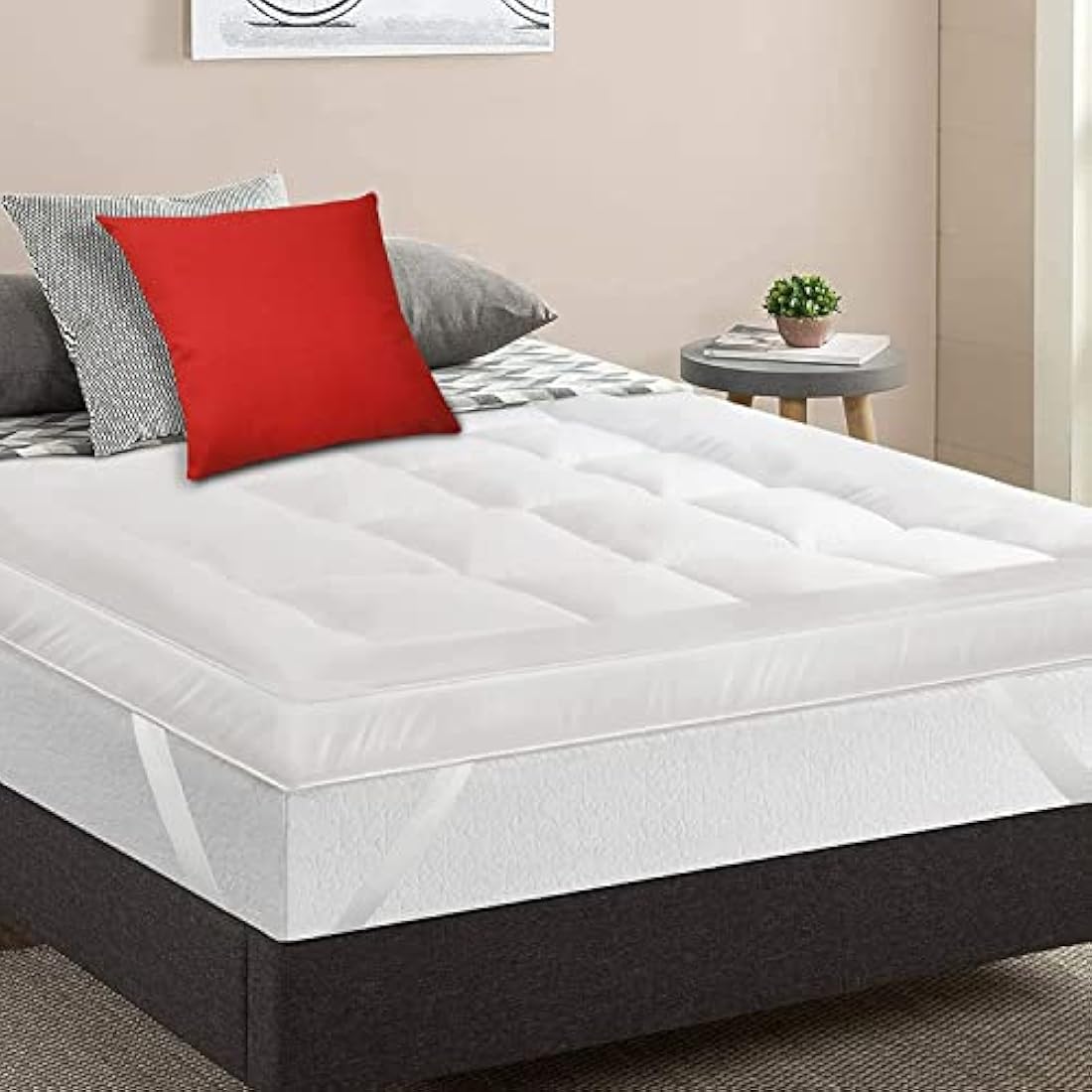 MightySoft Super King Mattress Topper 10cm Thick - Quilted, Extra Deep, Ultra Fluffy and Breathable Microfiber Topper, Securely Fits with Elastic Straps, Enhances Comfort & Supports Restful Sleep