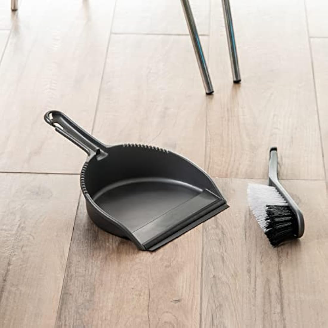 Addis Everyday Soft Dustpan & Brush Set, built to last, MO, Metallic