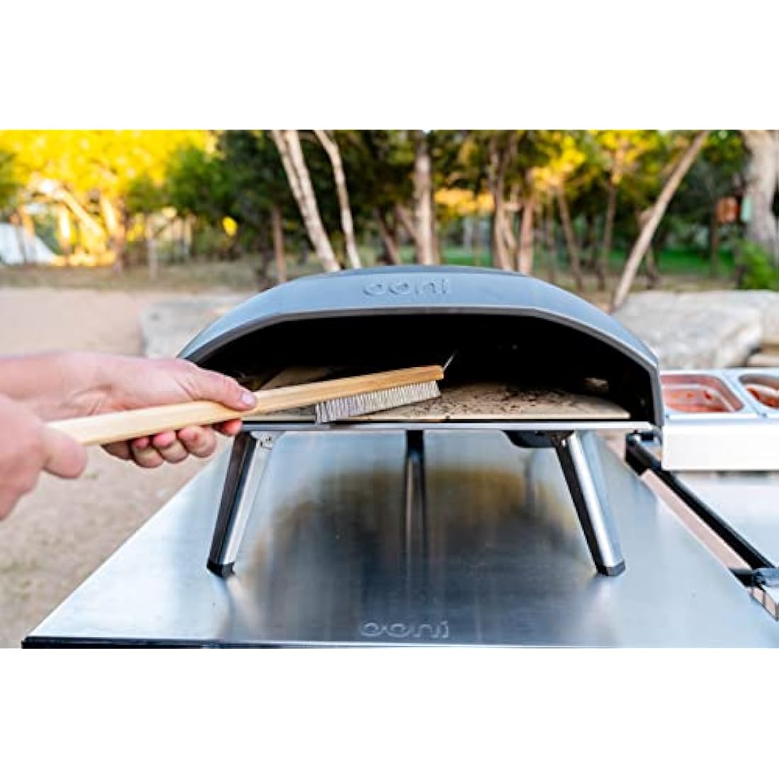 Ooni Wire Brush – BBQ and Pizza Stone Cleaner, Outdoor Cooking Tool, Grill Utensils