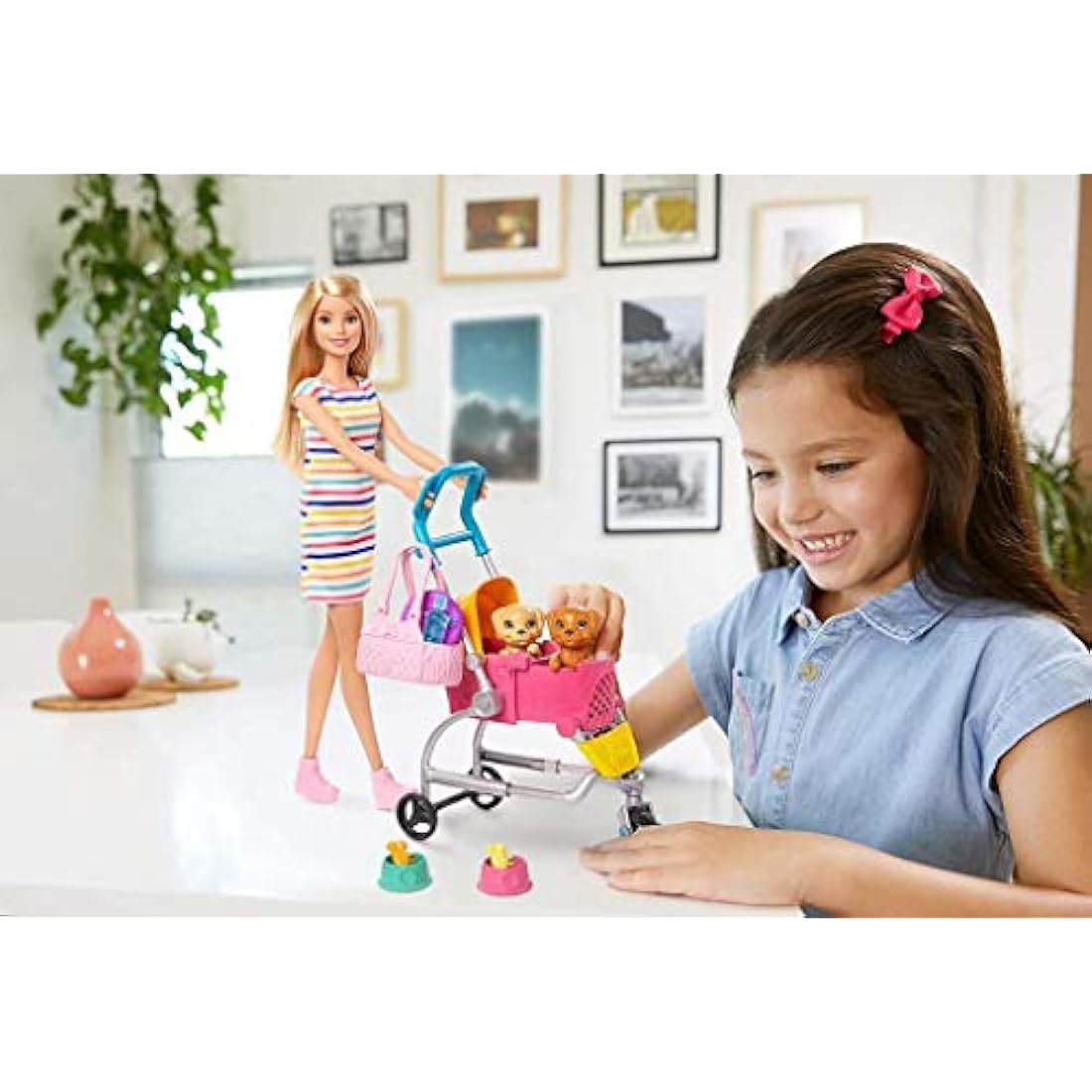 Barbie GHV92 Stroll ‘n Play Pups Doll And Accessories, Multi-coloured, 6.985 cm*22.86 cm*32.385 cm