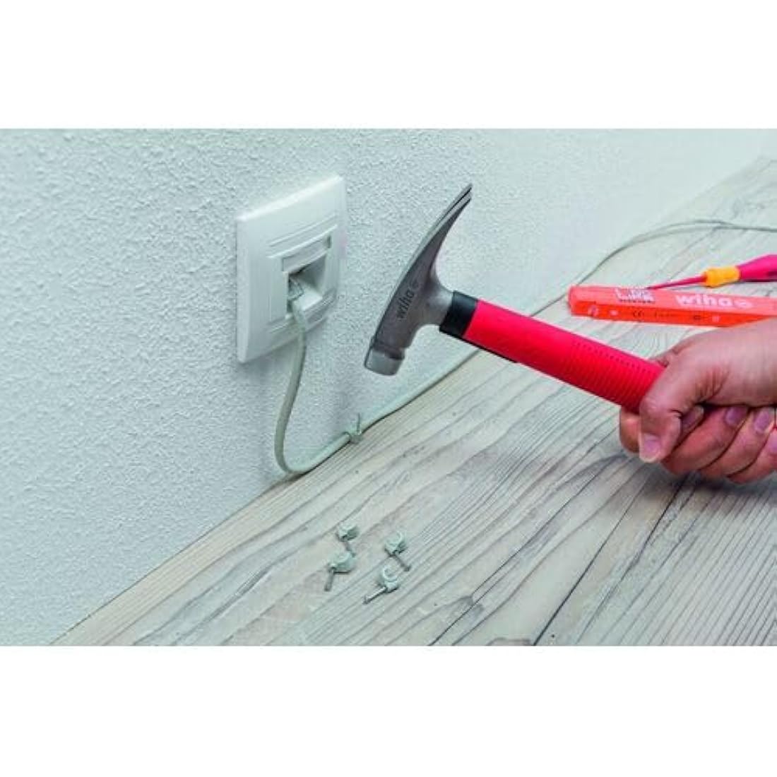 Wiha SB846300E Electrician's, 300 g Hammer Head, Red