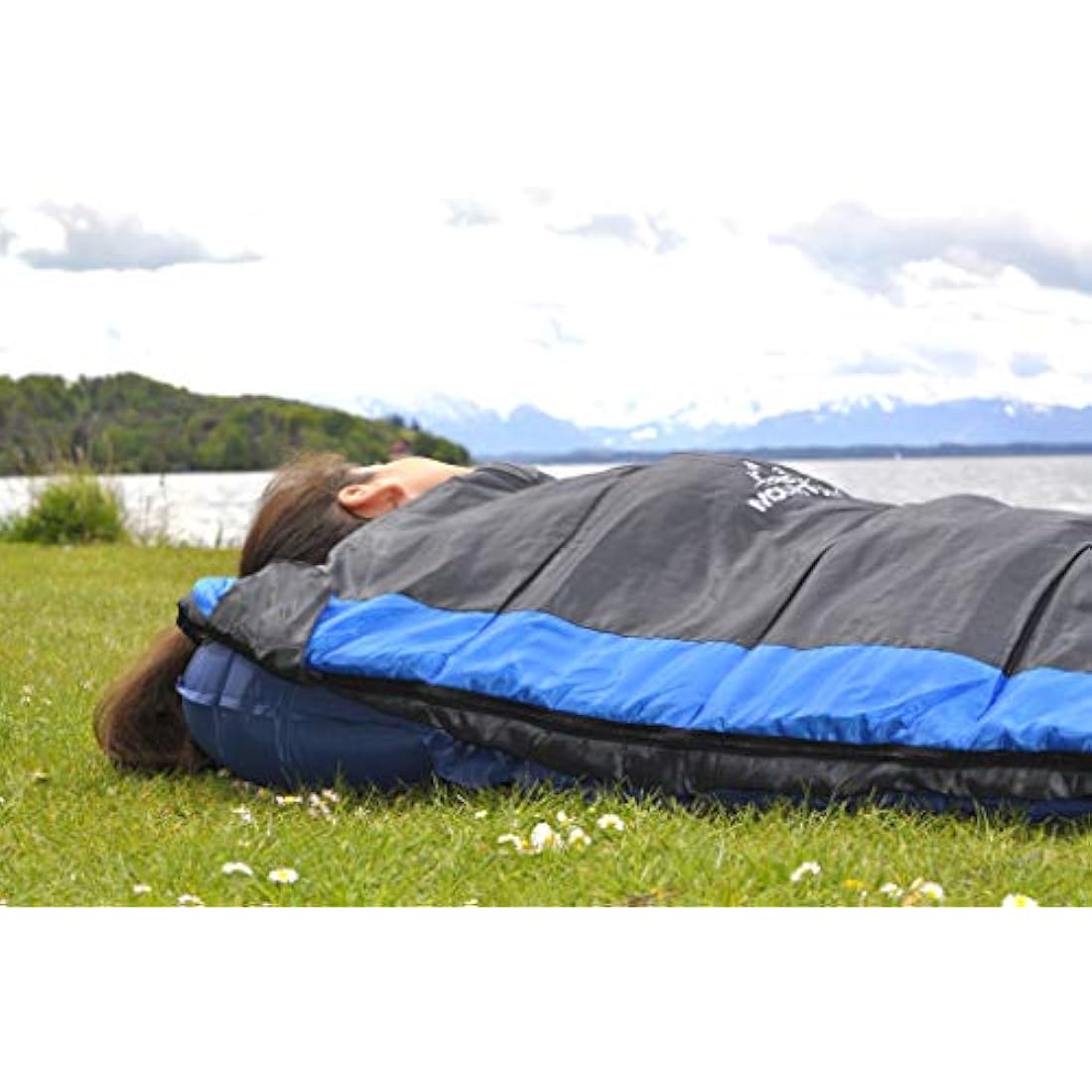 MOUNTREX® Sleeping Bag - Ultralight & Compact (850 g) - Outdoor Summer Sleeping Bag - Mummy Sleeping Bag (205 x 75 cm) - Small Pack Size and Lightweight - for Teenagers and Adults + Bonus Travel