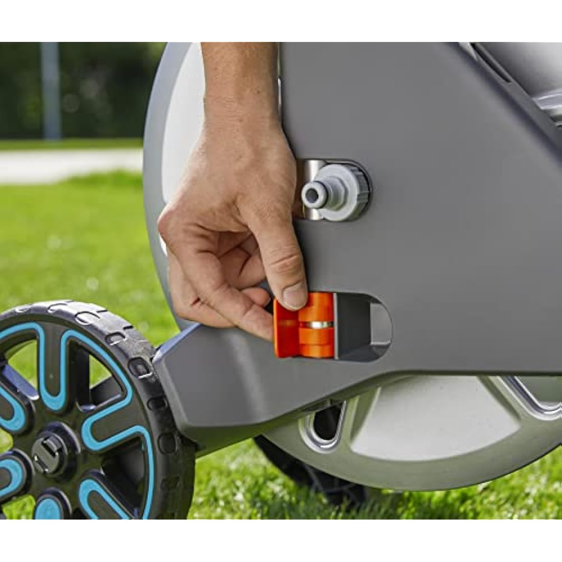 Gardena CleverRoll M Easy Metal Set: Hose trolley with 60 m capacity, very sturdy with a stable hose guide, includes 25m hose (18547-20)
