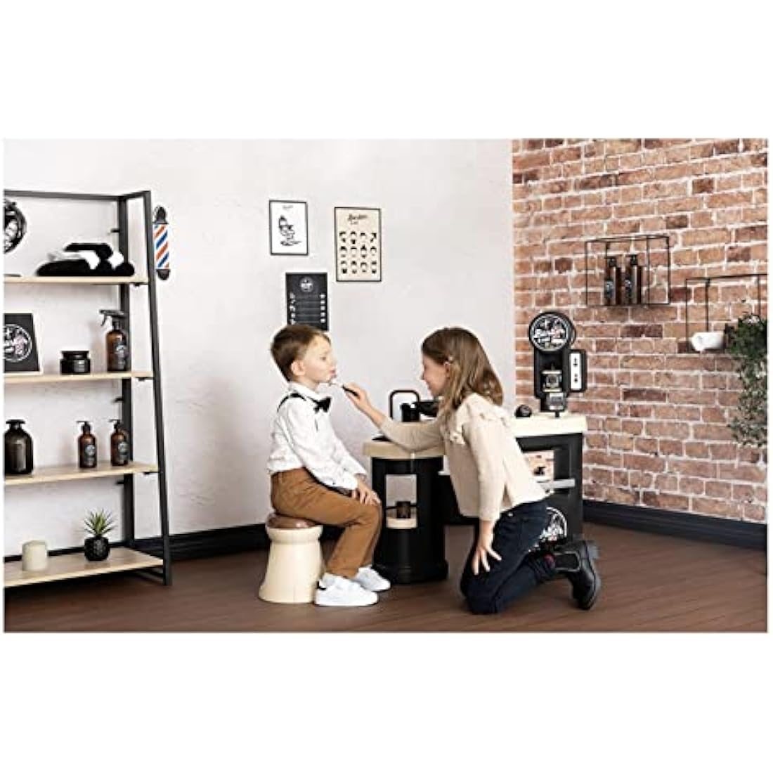 Smoby - Barber and Hairdresser play salon shop for children (69 x 48 x 91,5 cm) - play station incl, toy accessories for styling - for kids girls and boys aged 3 years and over