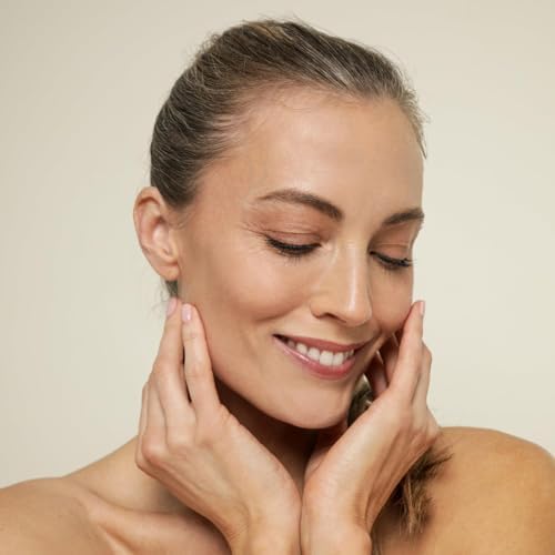 Germaine de Capuccini Purifying Mattifying Cleansing Foam for Young and Oily Skin