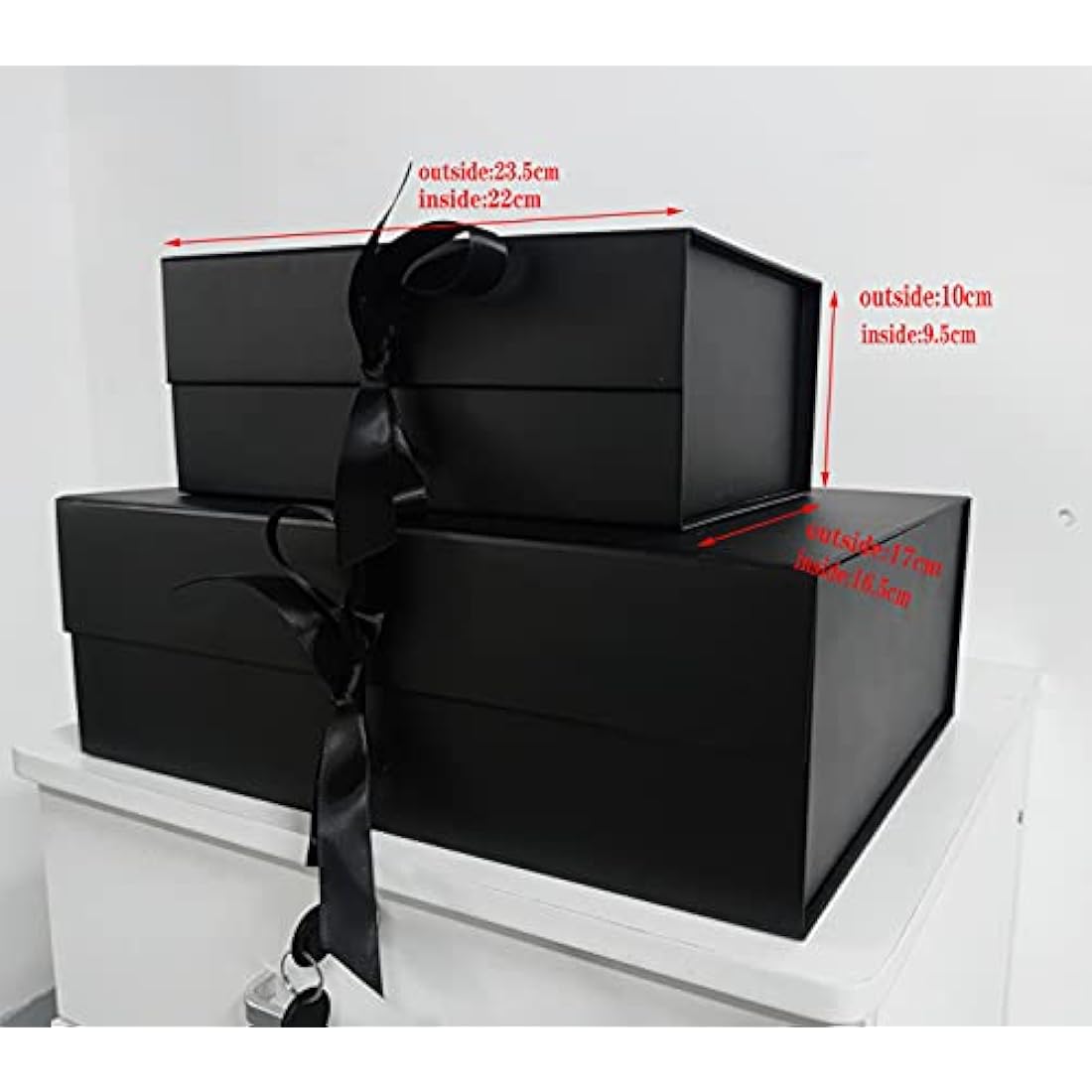 Black Gift Box 23.5 x17 x10 cm, Gift Box with Magnetic Lids and Silk Ribbon Specially Designed for Present Birthdays, Holidays, Anniversaries Gift Packaging