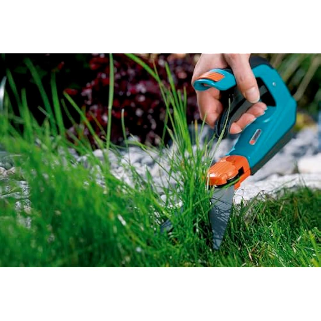 Gardena Comfort Grass Scissors, rotatable: Ideal Garden Scissors for The Exact Raskantcut, Suitable for Right and Left-handers, with Ergonomic Grip Shape for Lighter Cutting (8735-20)