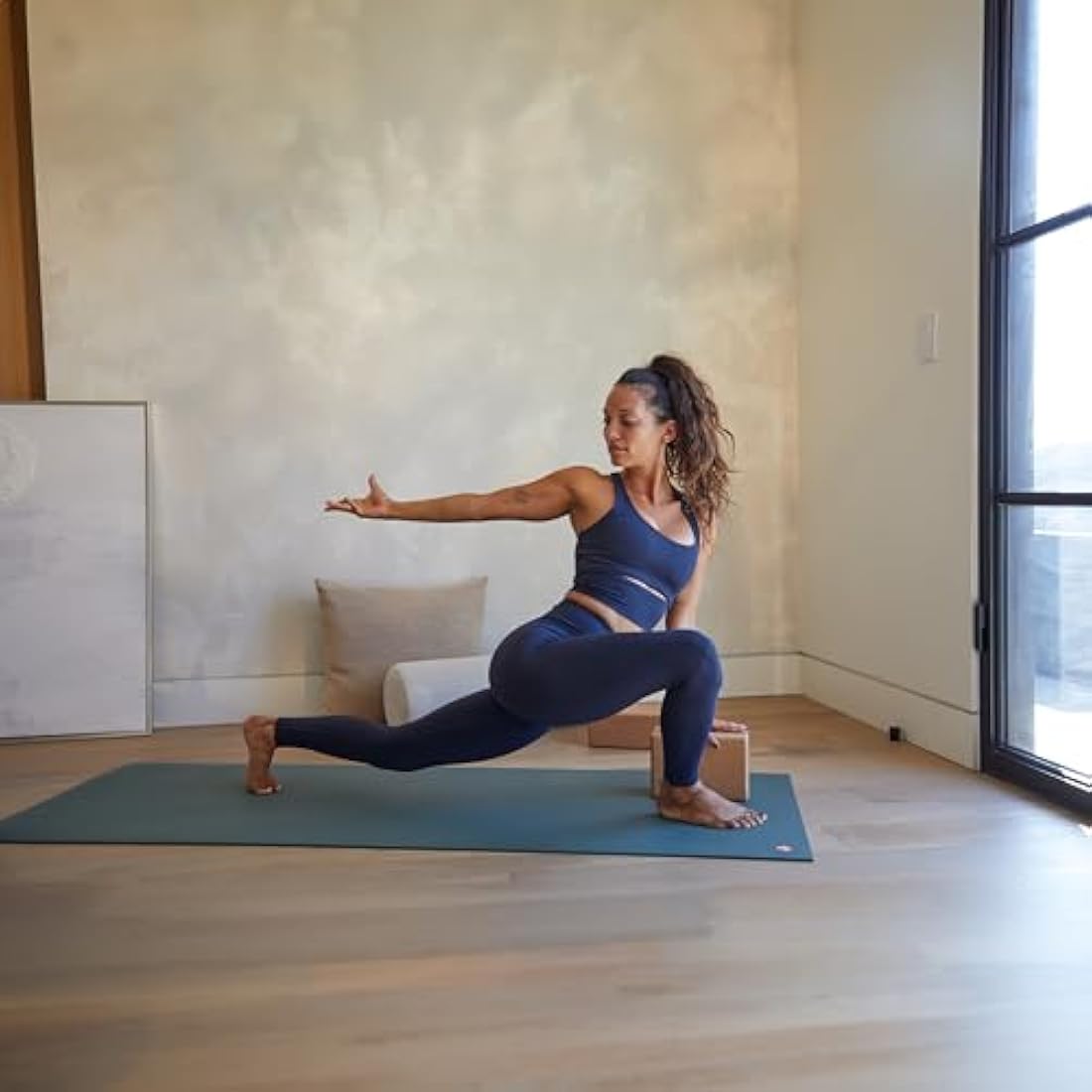 Manduka PROlite Yoga Mat - 1 Teacher Recommended, Grippy Textured 6mm ultra-dense, Hot Yoga Workout, Studio at Home Pilates