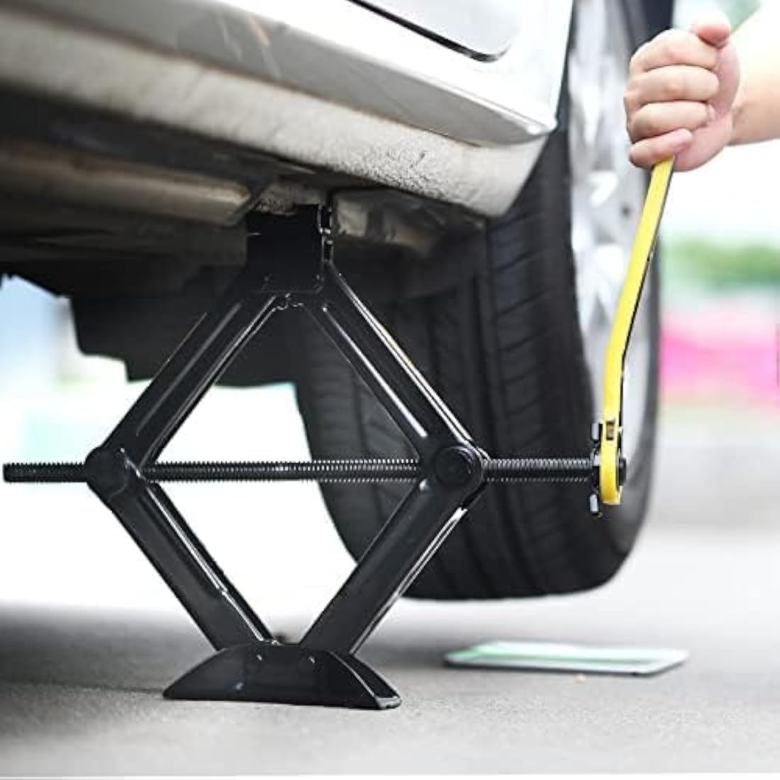 LEADSTAND Scissor Jack is 2tons, It Can Be Used With Electric Drill, Suitable for Cars and SUV Universal Car Emergency Kit with Lug Wrench (Scissor Jack + Lug Wrench + glove(2Ton))