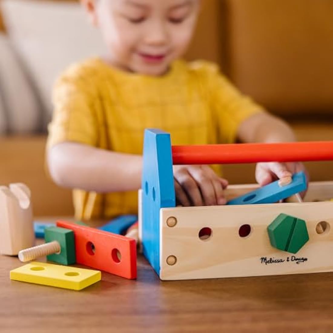Melissa & Doug Take-Along Tool Kit Wooden Construction and Building Set (24 pcs) Pretend Play Toy for Kids Age 3+
