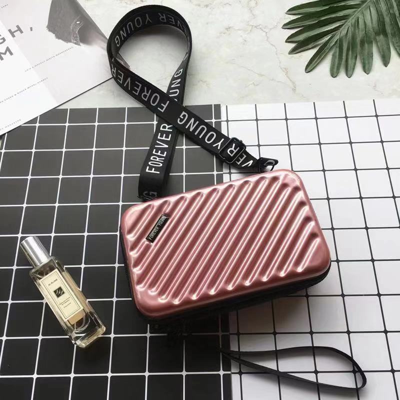Twill makeup box