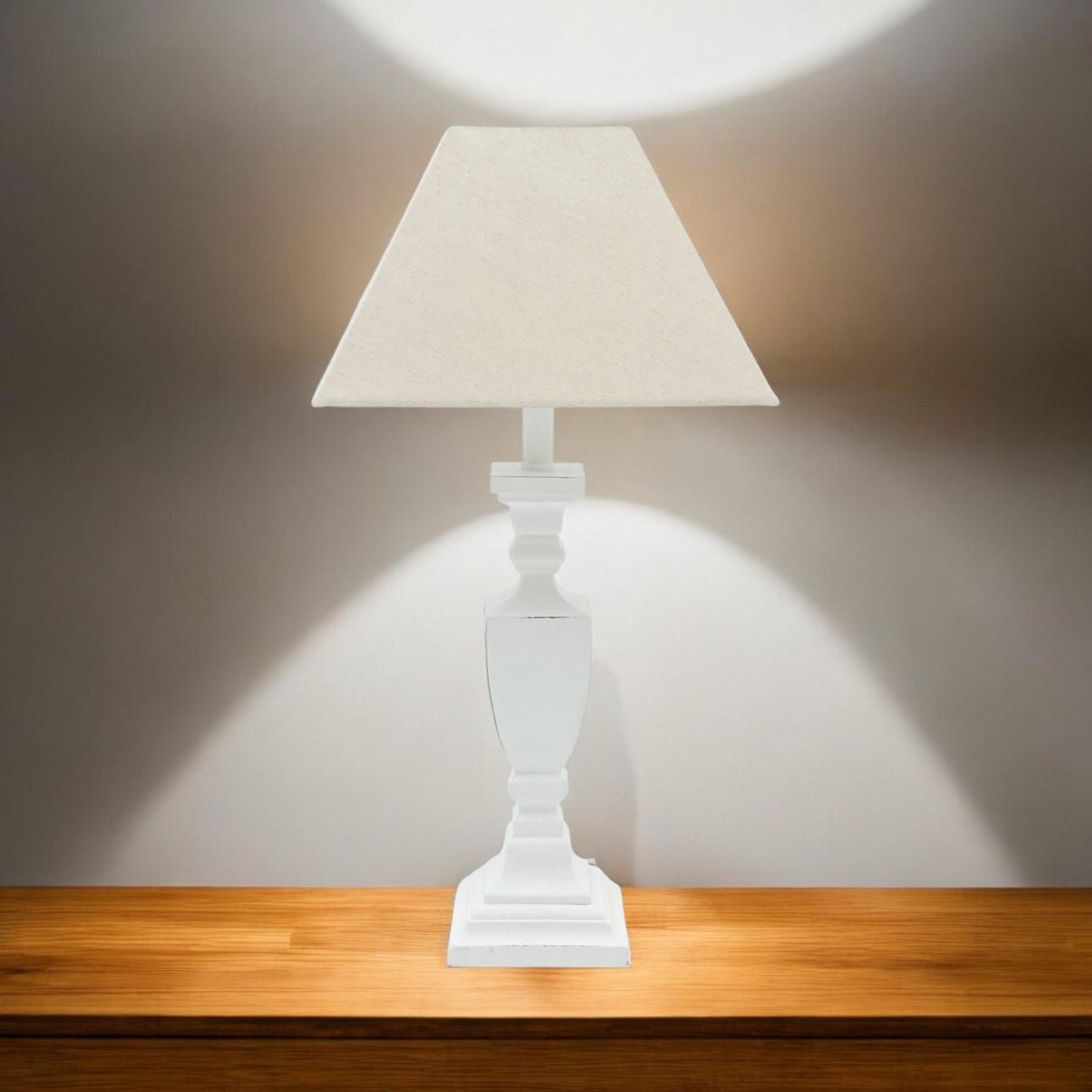 43CM TRADITIONAL LAMP AND SHADE