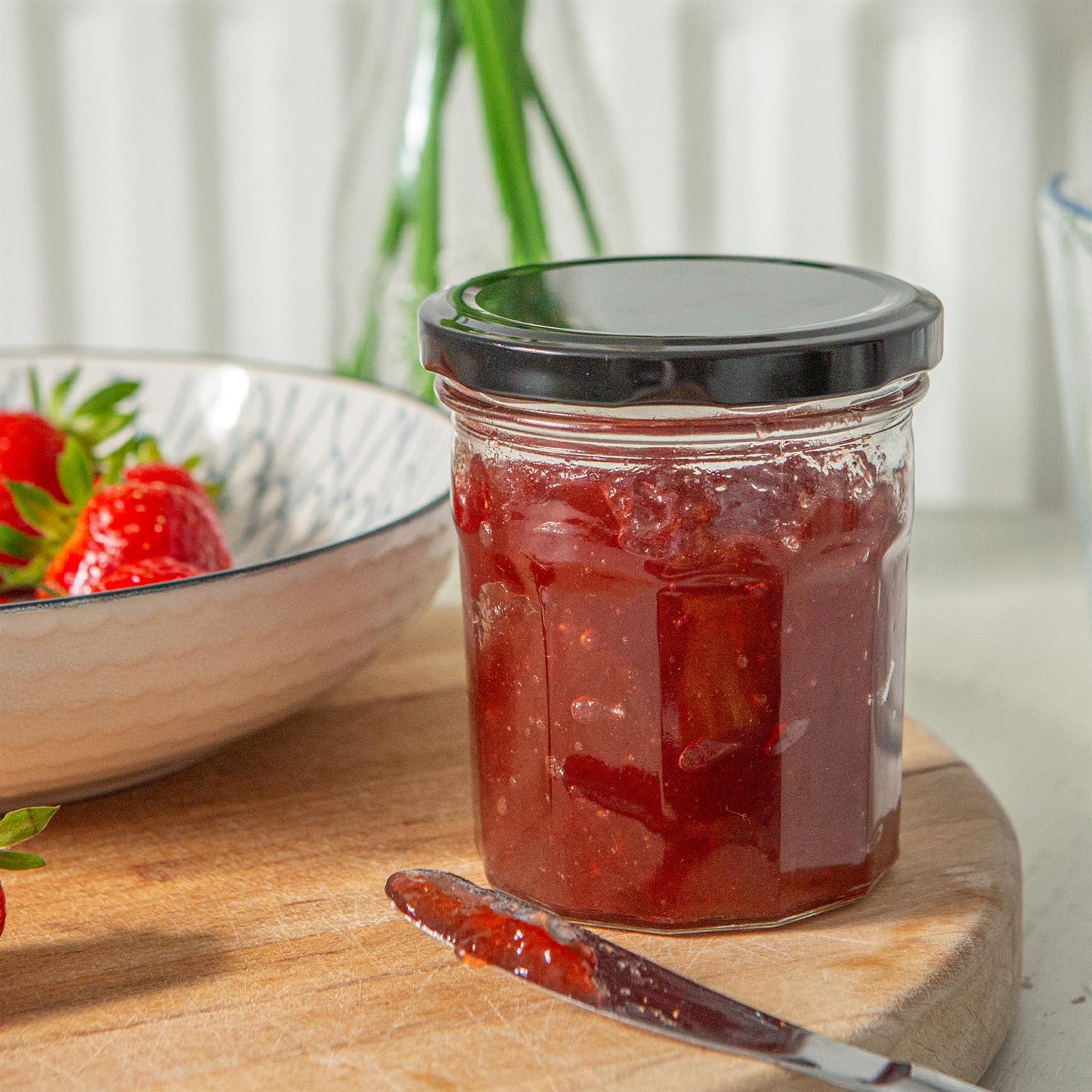 250ml Glass Jam Jars with Lids - Pack of 6
