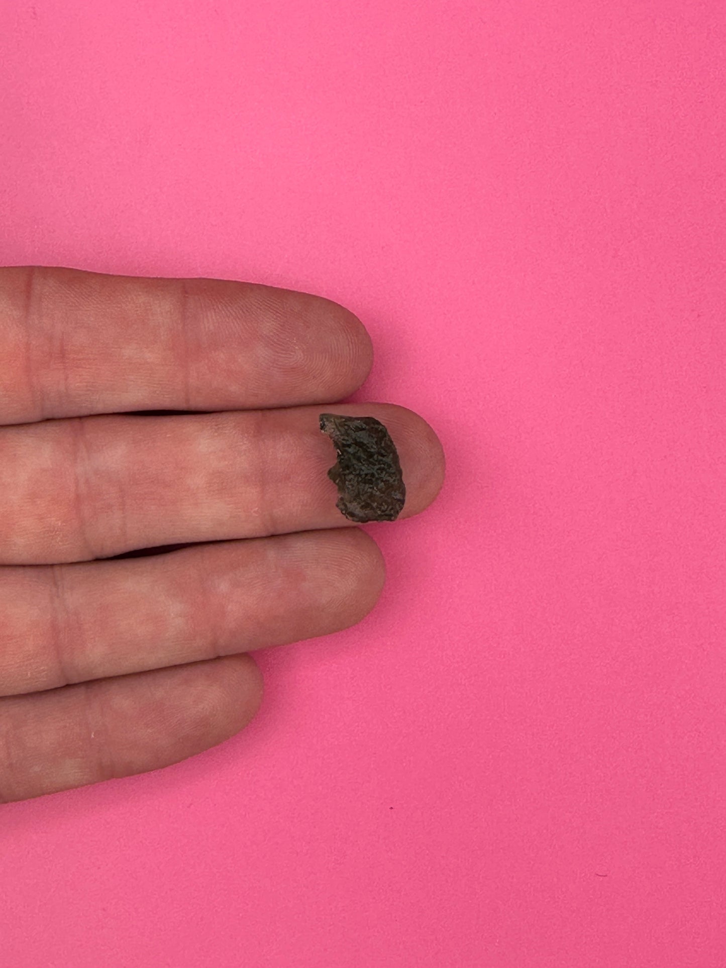 Moldavite - Rough/raw pieces