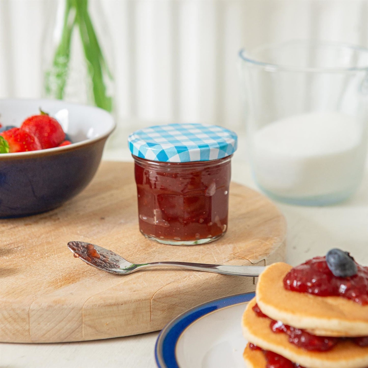 130ml Glass Jam Jars with Lids - Pack of 6