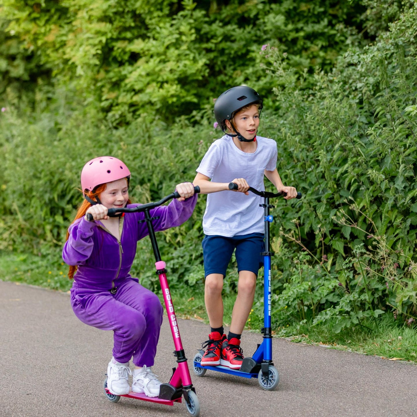 Fuchsia - Deluxe 2 Wheel Scooter