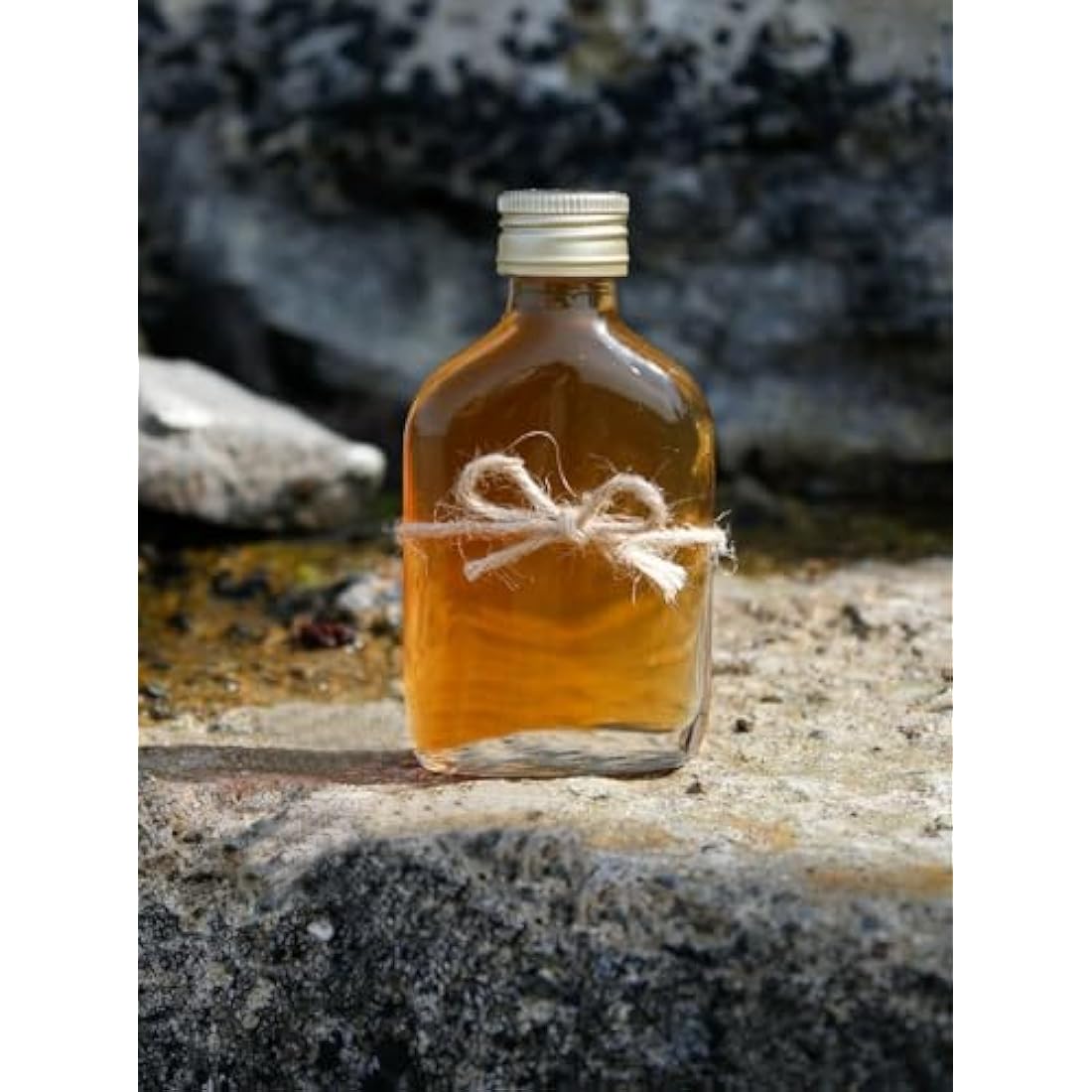 Wares of Knutsford 70 x Small Glass Bottles Flask (50ml) with Gold Caps - Perfect for Weddings - Mini Hip Flask Style