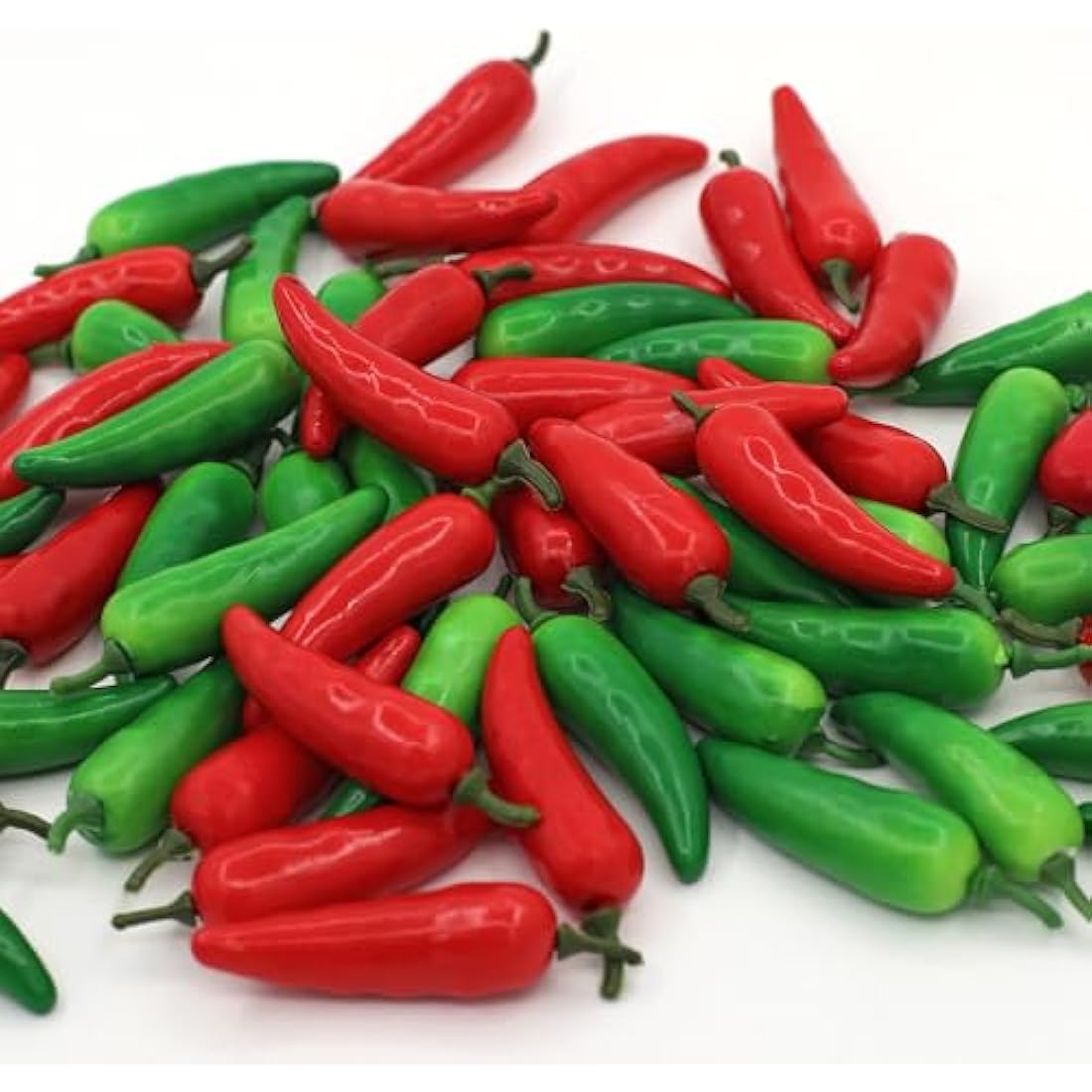 60PCS Realistic Mini Fake Hot Chili,Simulation Lifelike Pepper,Chili Pepper Decorations Artificial Fake Vegetables Red Chili Green Pepper Model for Photoshoot Props Home Kitchen Party Decoration
