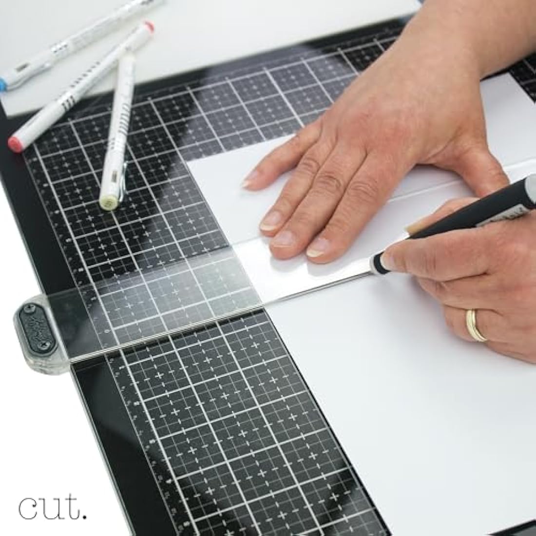 Tonic Studios Glass Cutting Mat, Black, 14" x 23"