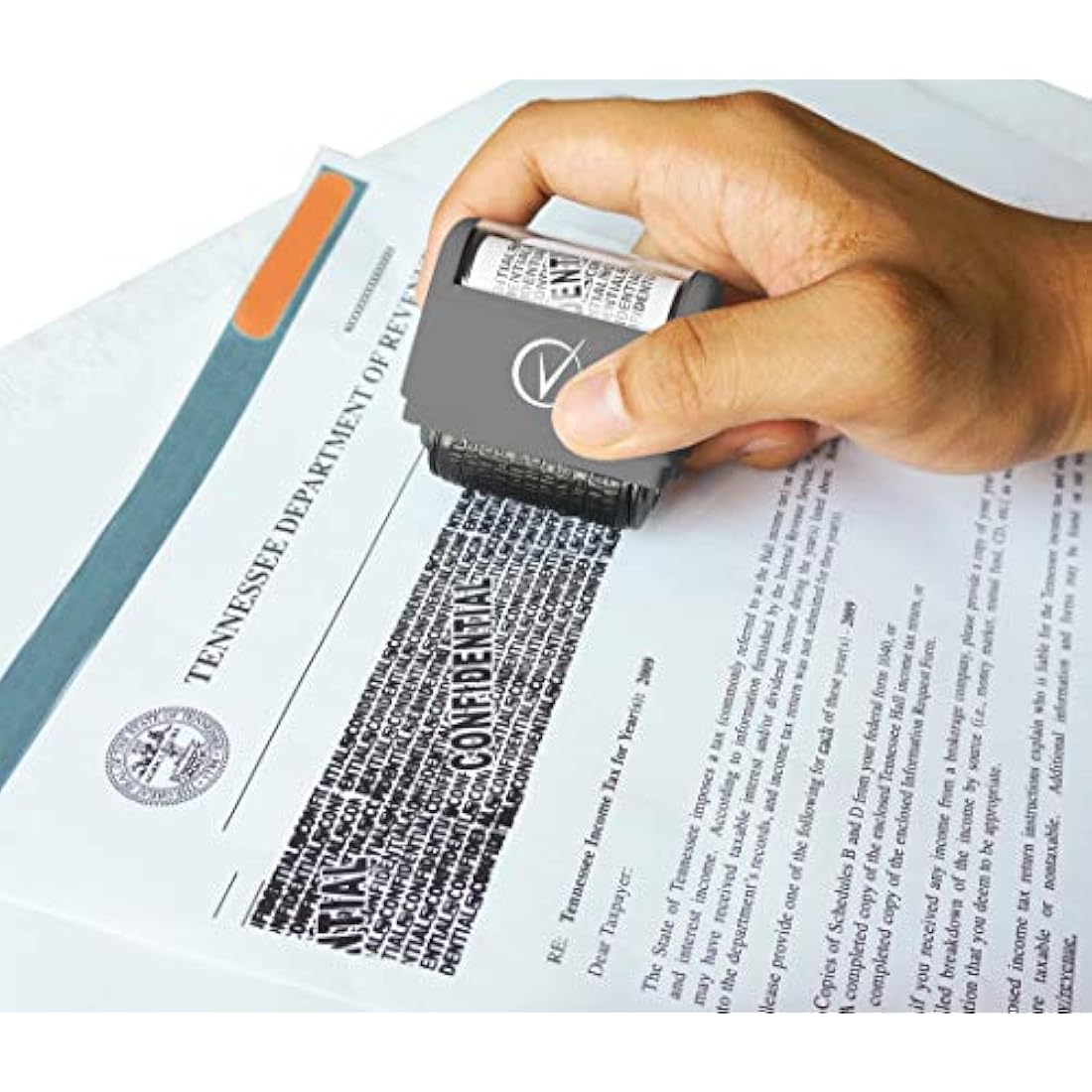 Vantamo Address Blocker Stamp for Hiding Sensitive Information, Wide Identity Theft Protection Roller Stamp with 6 Refills, Confidential Ink Roller for Personal Data Theft Prevention, Classy Gray