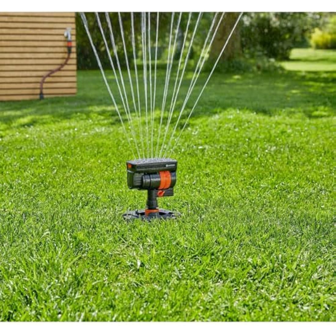 Gardena Sprinkler System Starter Set Pipeline with Oscillating Sprinkler: Complete starter set for the pipeline system, water intake all around the house and garden, underground install (08272-20)