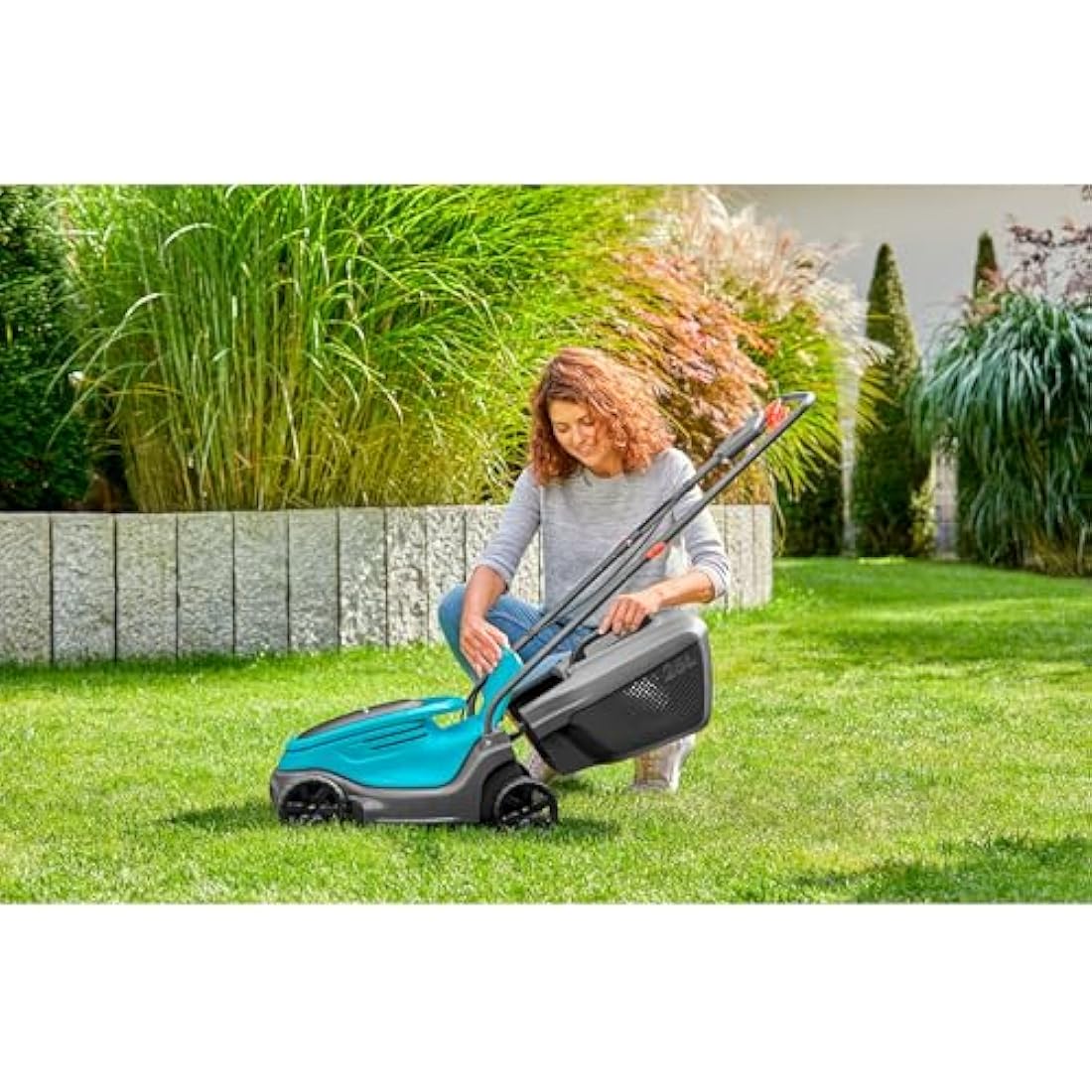 Gardena Battery Lawnmower PowerMax 30/18V P4A without battery: 30 cm cutting width, 35–65 mm cutting height, 25 l catcher capacity, ergonomic handle, foldable frame, brushless motor (14630-55)