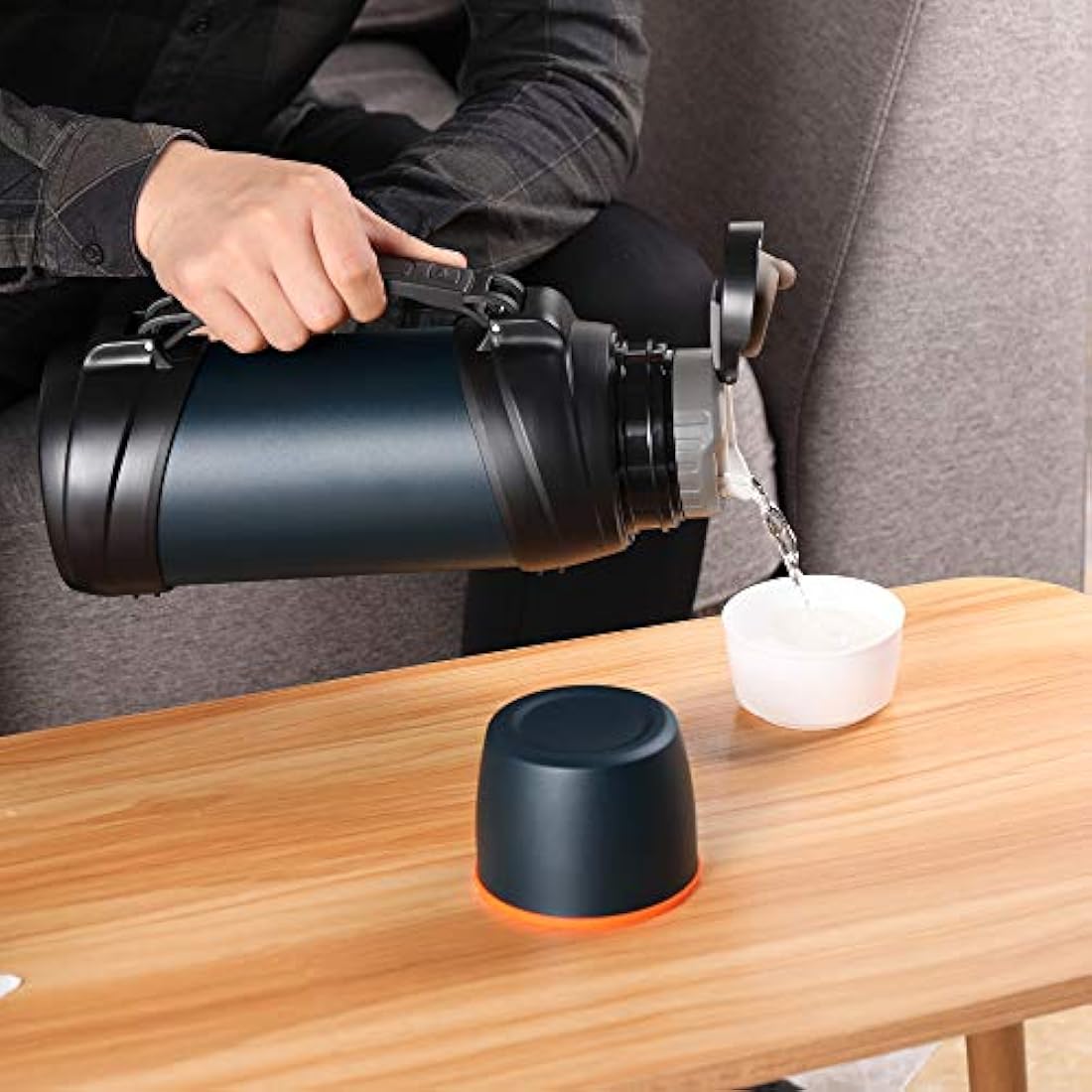 LOKPESCO Travel Flasks for Hot and Cold Drinks 2L/70oz, Stainless Steel Vacuum Insulated Flask, Thermal Carafe Flask, Hot Water Bottles with Drinking Mug for Hiking/Camping and More (Navy, 2L)