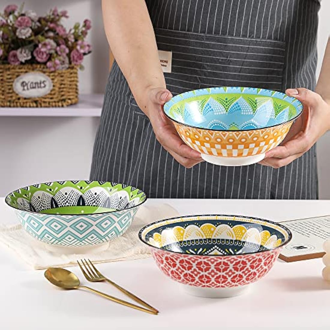 Ramen Bowl Set Pho Bowls- Porcelain Noodle Bowl Sets for Kitchen 35 oz - Colorful Ceramic Bowls for Serving Cereal | Miso Soup | Salad | Pasta | Noodles- Microwavable and Dishwasher Safe - Set of 3