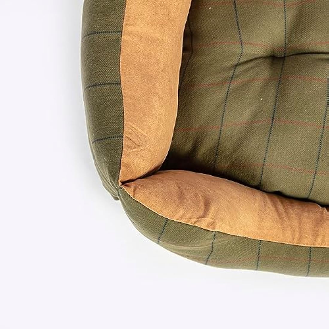 Danish Design Hunter Tweed Faux Suede Hard Wearing Fully Washable Dog/Puppy Snuggle Bed 34 Inch