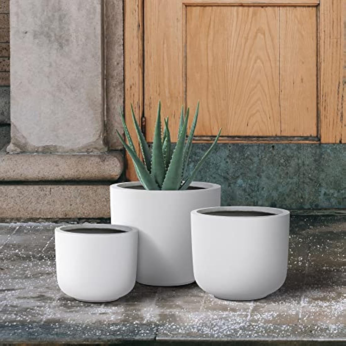 Kante Planter, Concrete, White, 13.1",11",9" Dia