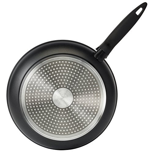 Zyliss Ultimate Non Stick Frying Pan, 24cm, 10 Year Guarantee 3X Layer Durable Non Stick, Easy to Clean, Suitable for All Hobs Including Induction
