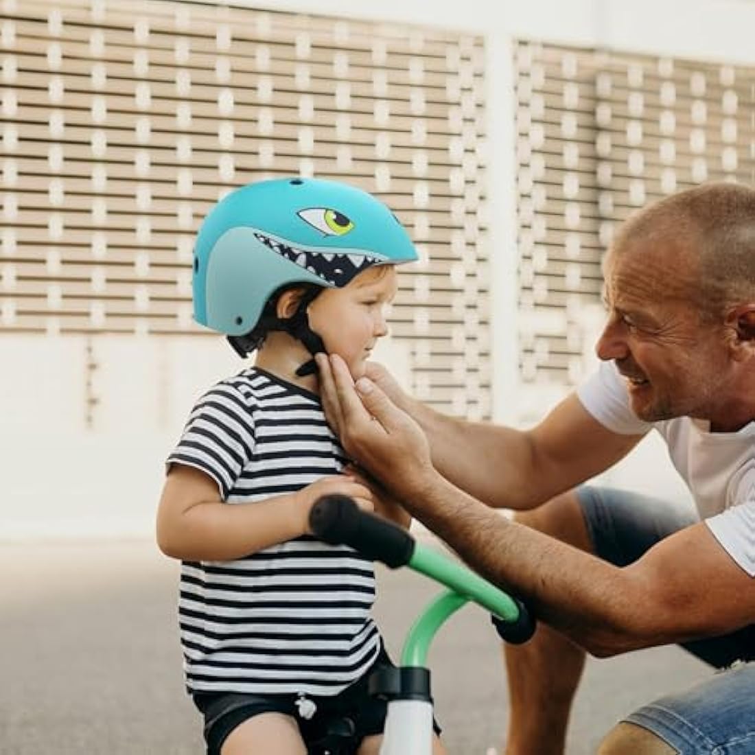 Kids Helmet Boys Girls Lightweight Bike Helmet, Multi-Sport Safety Toys 2 3 4 5 Years Old Children Cartoon Helmet for Skateboard Scooter