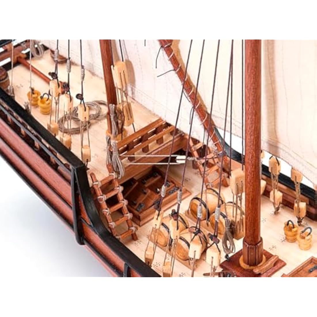 Artesania Latina – Wooden Ship Model Kit – Spaniard Caravel from The Discovery of America, La Niña – Model 22410, 1:65 Scale – Models to Assemble – Intermediate Level