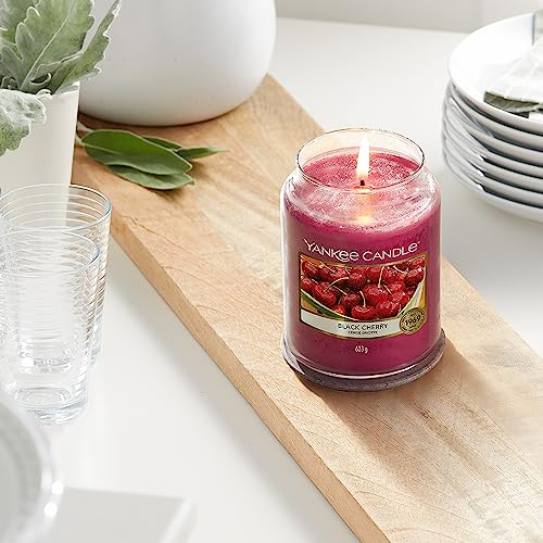 Yankee Candle Scented Candle