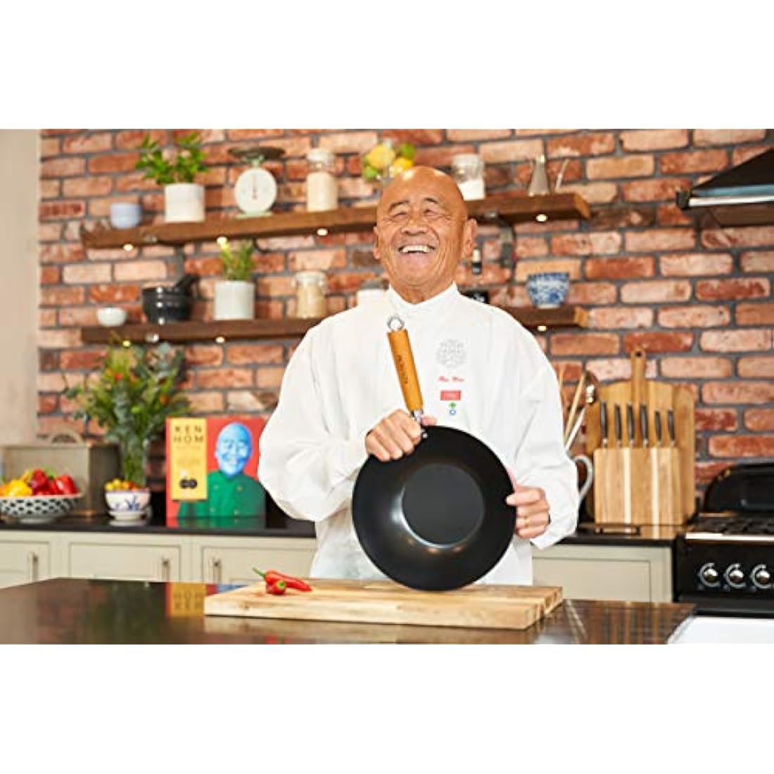 Ken Hom Carbon Steel Wok, 31cm, Classic, Non-Induction/Wooden Handle/Flat Base Pan, Includes 1 x Chinese Wok Pan, KH331001