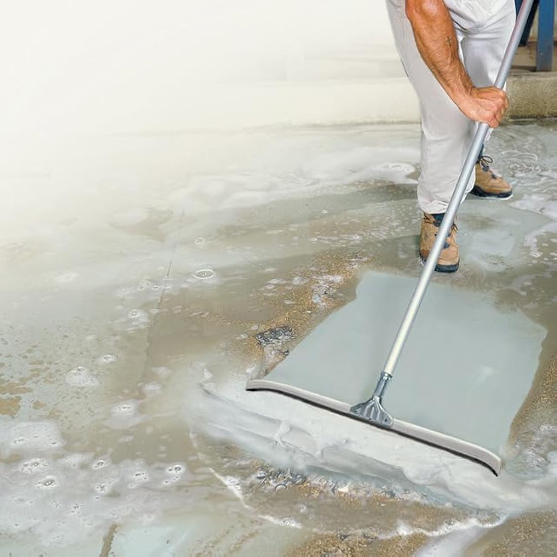 Unger Curved Floor Squeegee