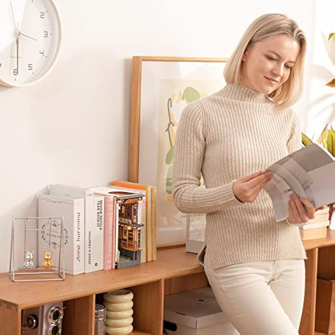 ROBOTIME Wooden Book Nook Dollhouse Kit,DIY Wall Hanging Miniature Room, Puzzle House Model Building Kits with LED Lights, Home, Bookshelf Decor (Sakura Densya)